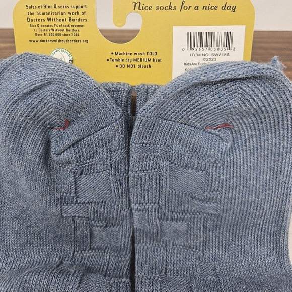 Blue Q tag socks "Okay kids are just rude" - Picture 3 of 3
